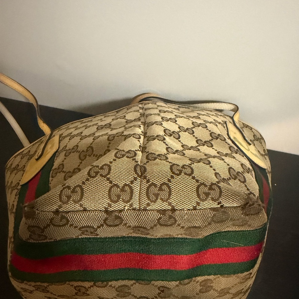 Gucci Beige Tote with Yellow and Green-Red Stripes - Picture 9 of 9